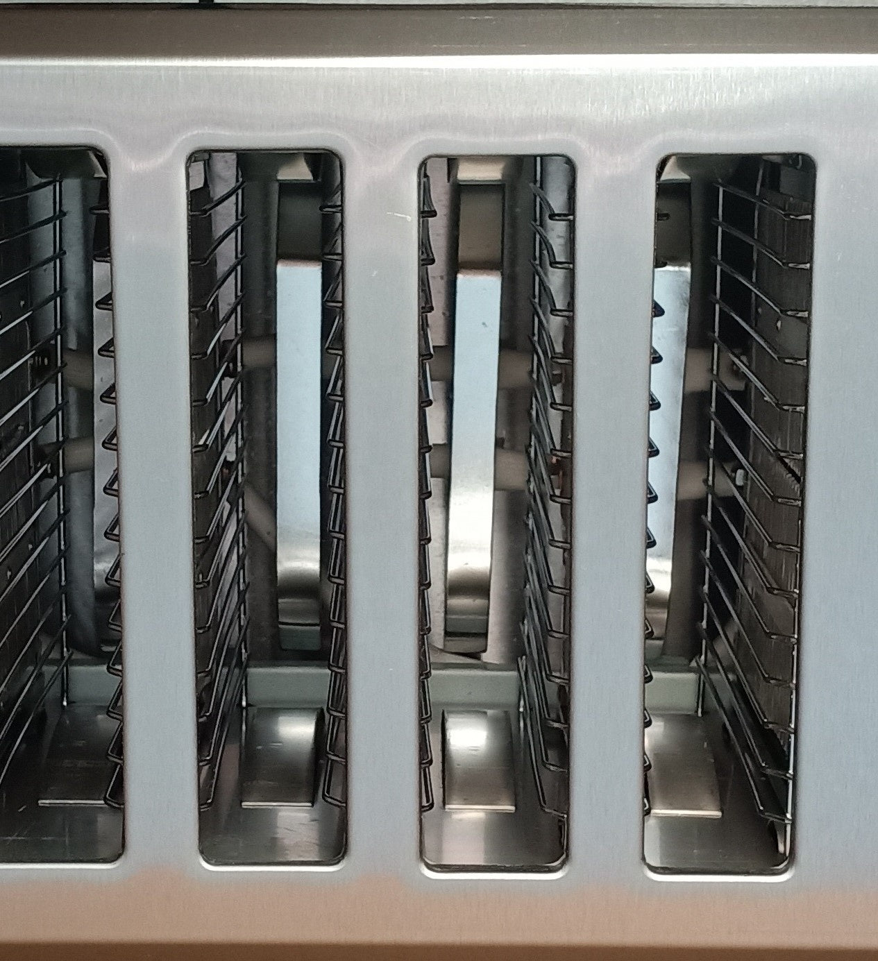 Heavy Duty Electric Bread Toaster for Shops, Canteens & Restaurants